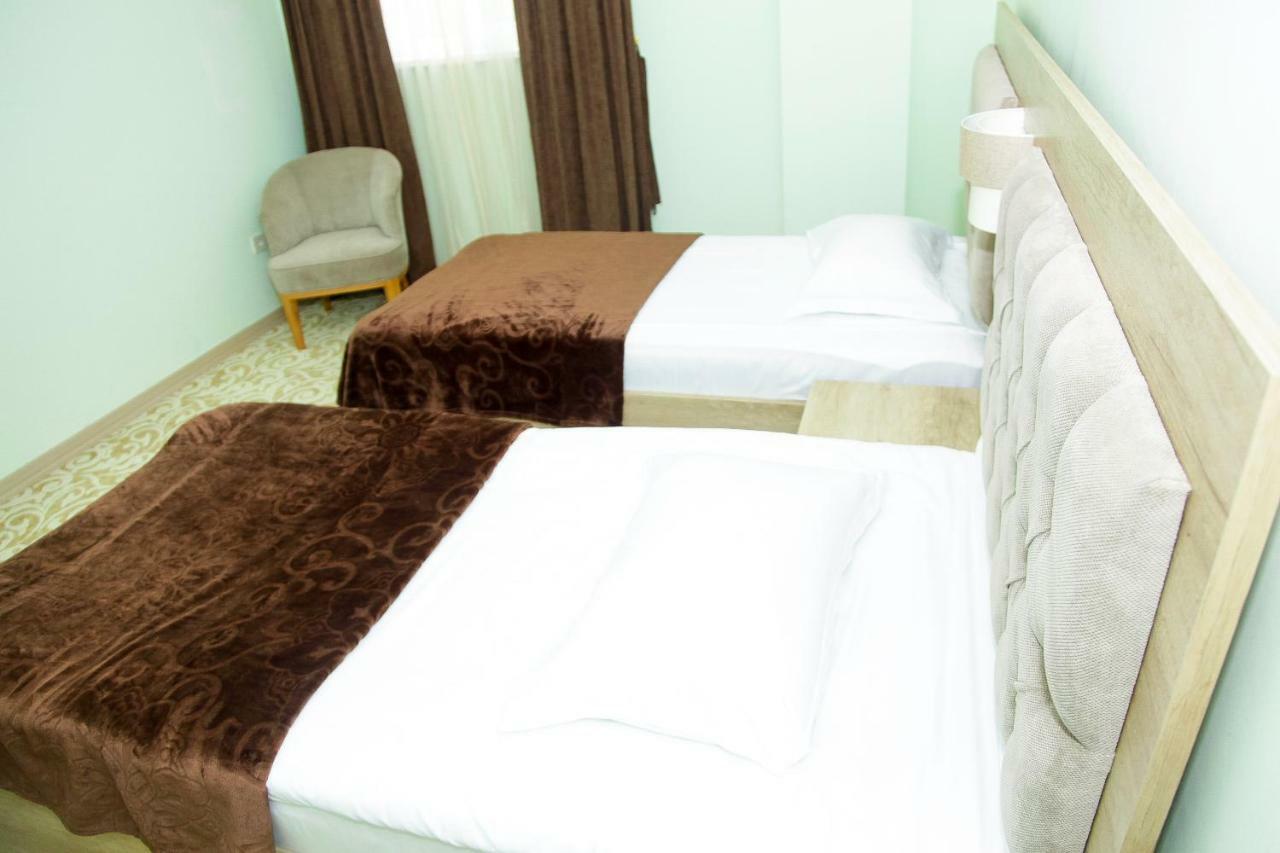 Hotel Grand Zugdidi Eksteriør bilde